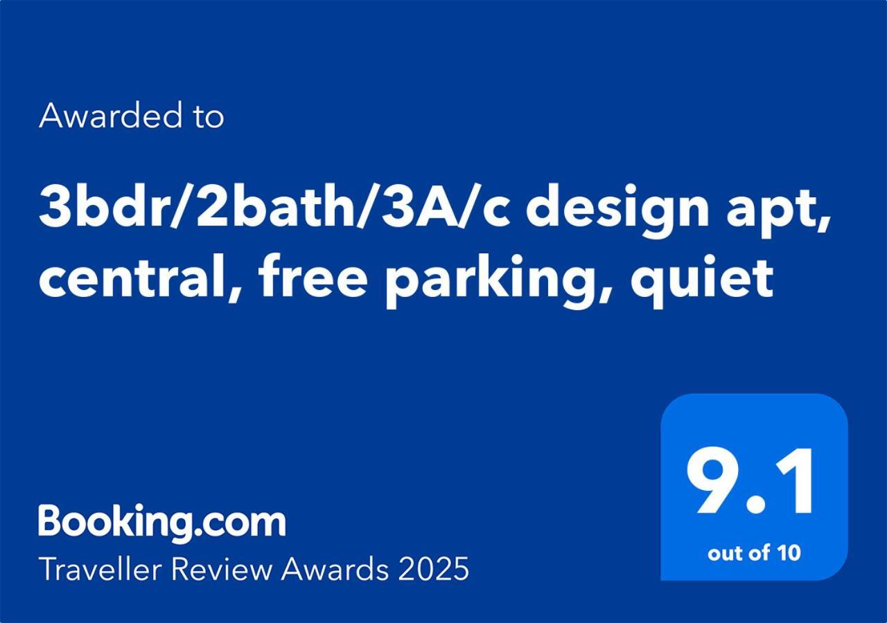 3Bdr-2Bath-3Ac Design Apt, Central, Secured Parking, Quiet, Budapest