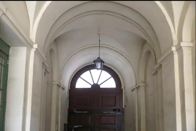 3Bdr-2Bath-3Ac Design Apt, Central, Secured Parking, Quiet — Photos 1
